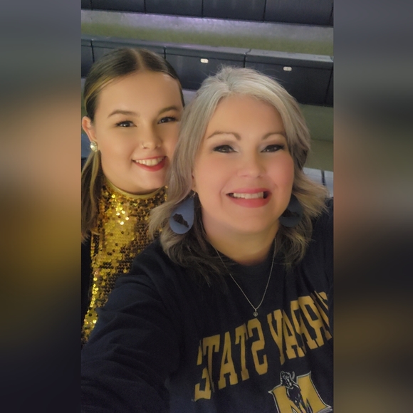 Meet your Posher, Paula - Picture 2 of 8